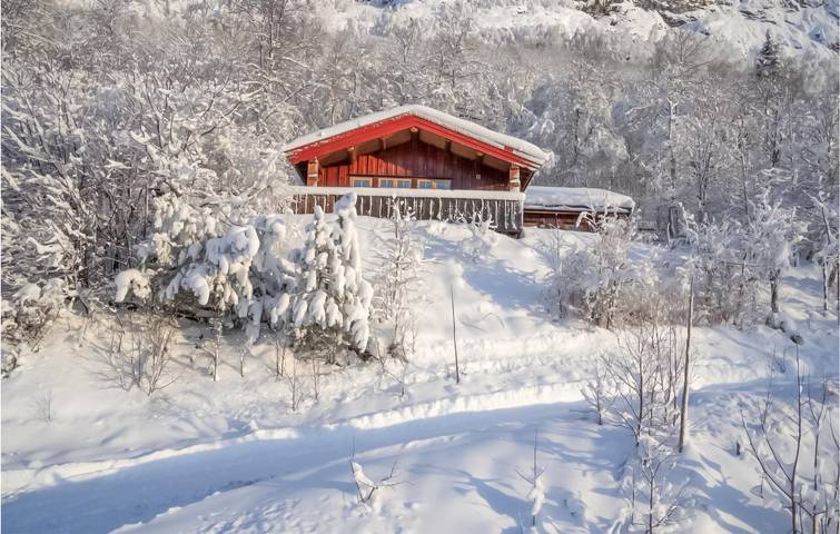 Ferienhaus für 8 Personen, mit Garten und Terrasse sowie Sauna - 1