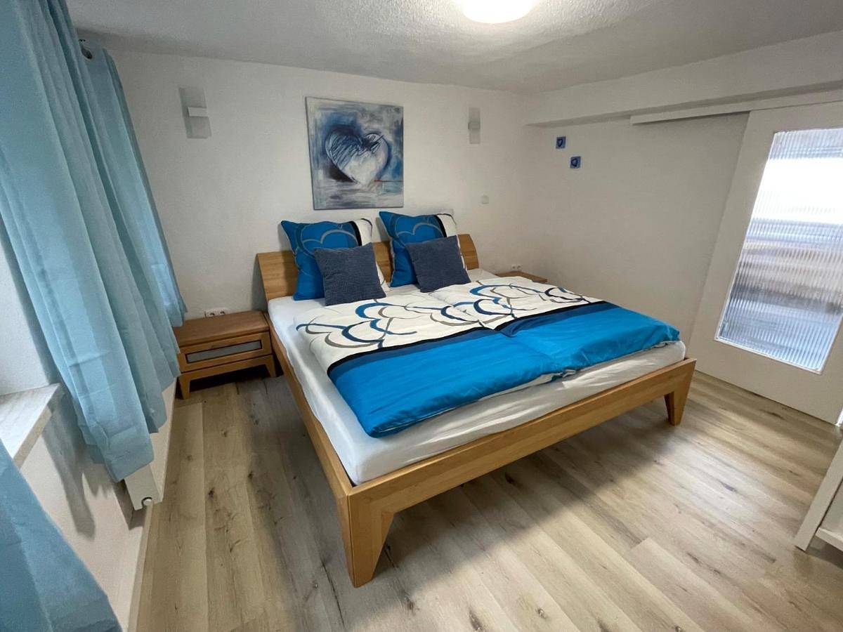 Ganze Wohnung, One-Bedroom Apartment in Dillenburg, Naturpark Lahn-Dill-Bergland