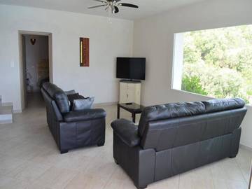 Maison De Vacances pour 8 Personnes dans Sari-Solenzara, Arrondissement de Sartène, Photo 1