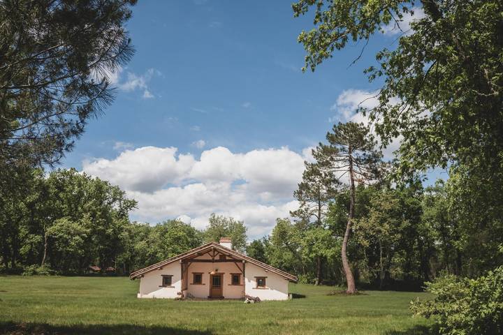 Gîte pour 10 personnes, avec Terrasse ainsi que Jardin et Vue