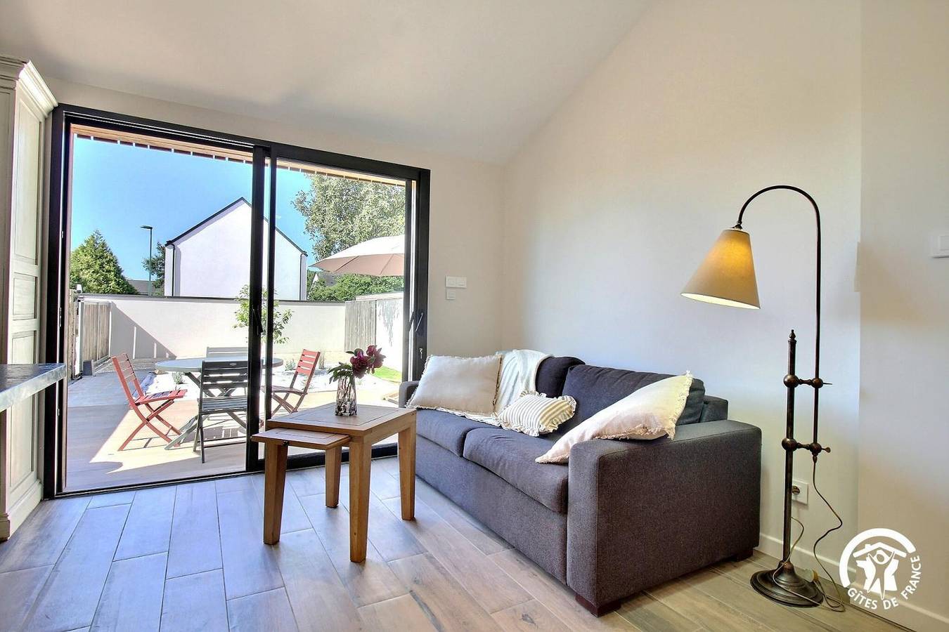 Louna in Baden (France), Côte des Mégalithes