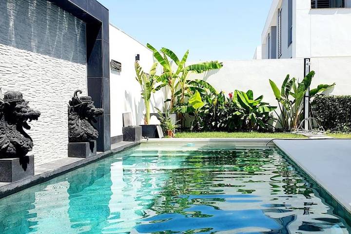 Maison d’hôte pour 2 personnes, avec Terrasse et Jacuzzi ainsi que Jardin et Bassin pour enfant à Puerto Real