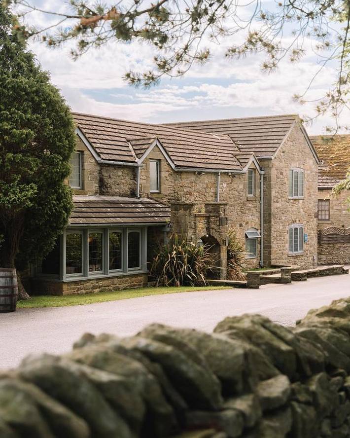 Hotel for 4 people, with garden and view - 1