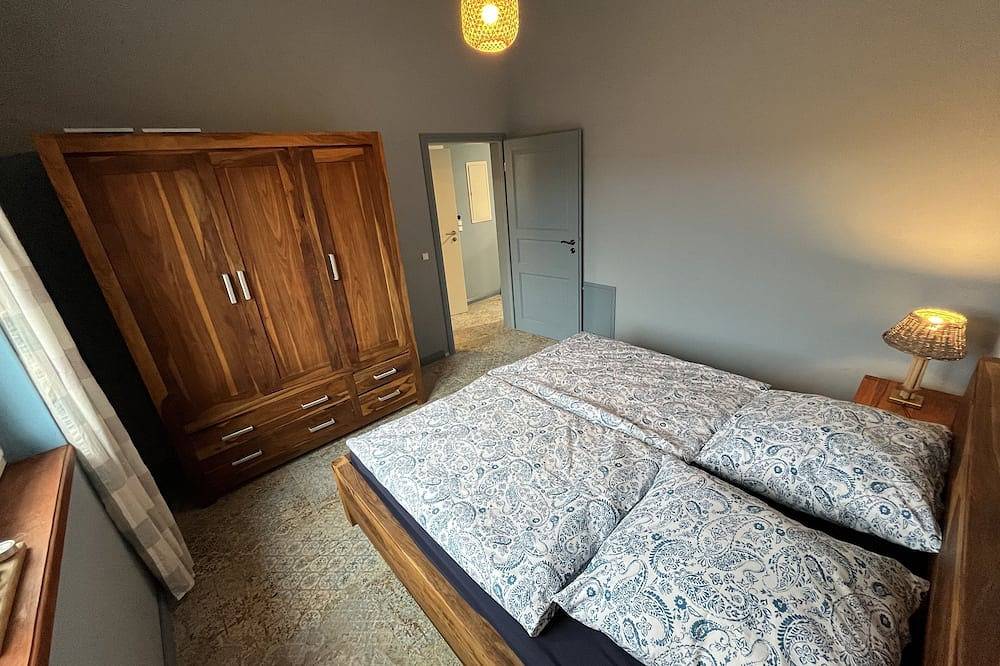 Ganze Wohnung, Neue Wohnung im Spargeldorf Schäpe mit großem Südwest Sonnenbalkon in Beelitz, Mittelmark