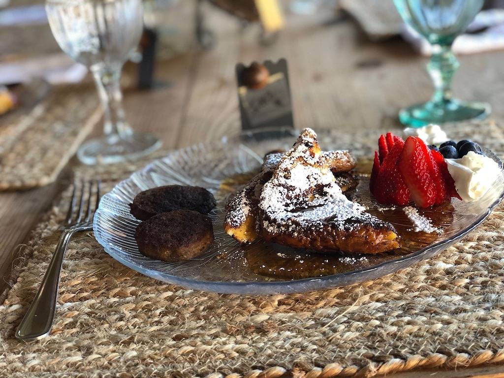 Elken Retreat Experience: relax, rest, enjoy Suite 3 in Van Zandt County