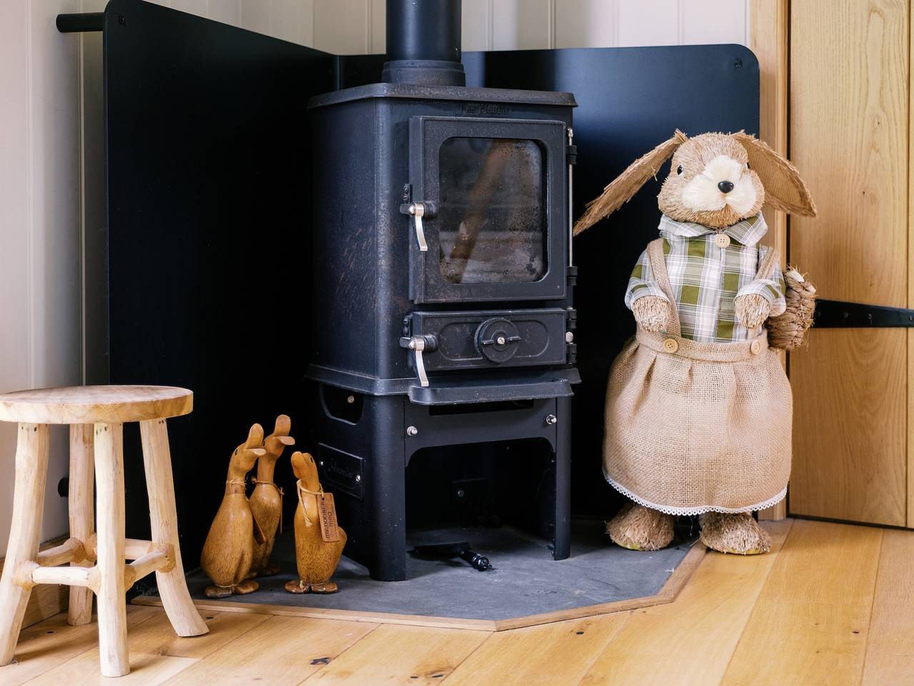 Herbie's Shepherds Hut at Shepherds Lodge Retreat and Wellness in Melton, Leicestershire