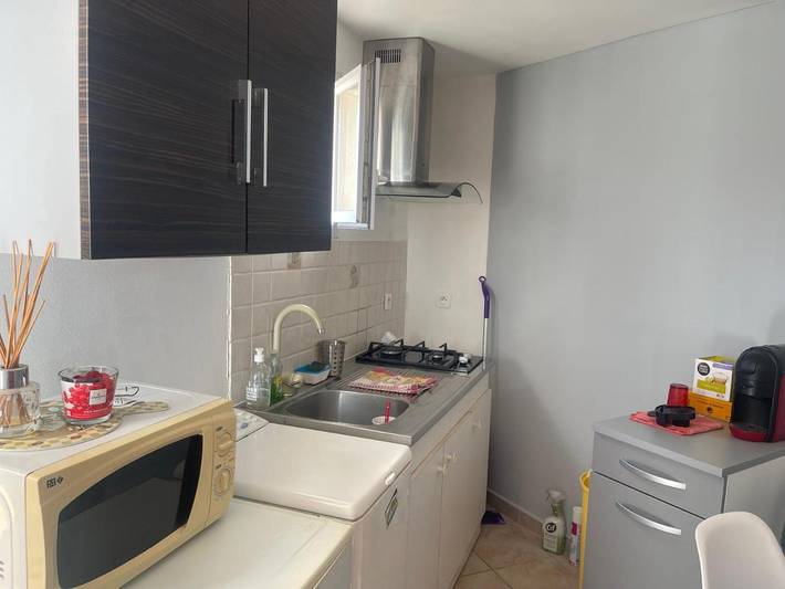 Gîte pour 2 personnes, avec terrasse à La Trinité - 2