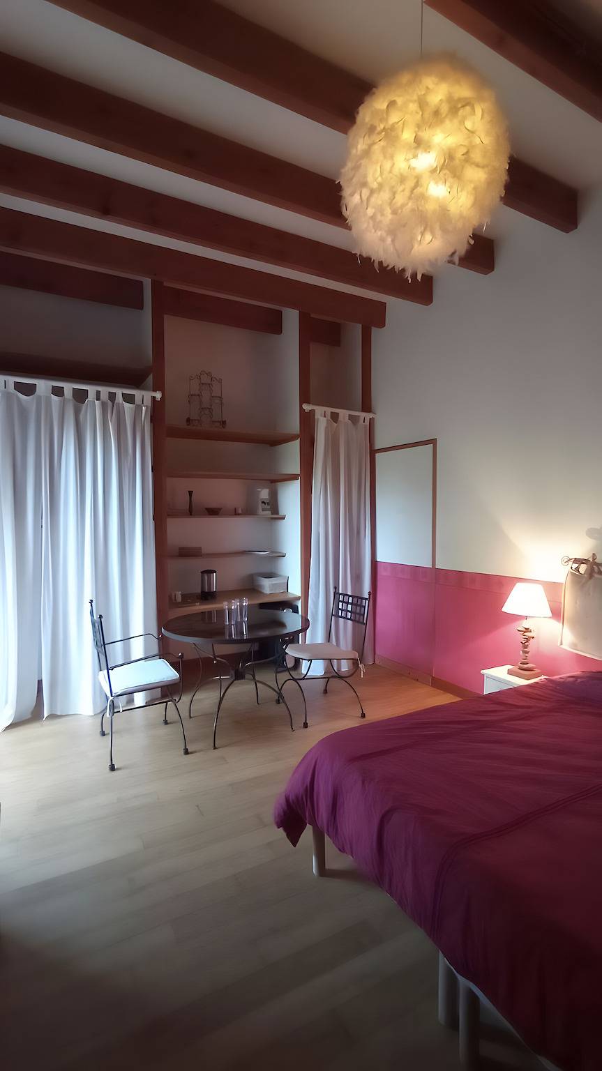 Chambre A avec piscine partagée, Wi-Fi et climatisation in Ribérac, Périgord Vert