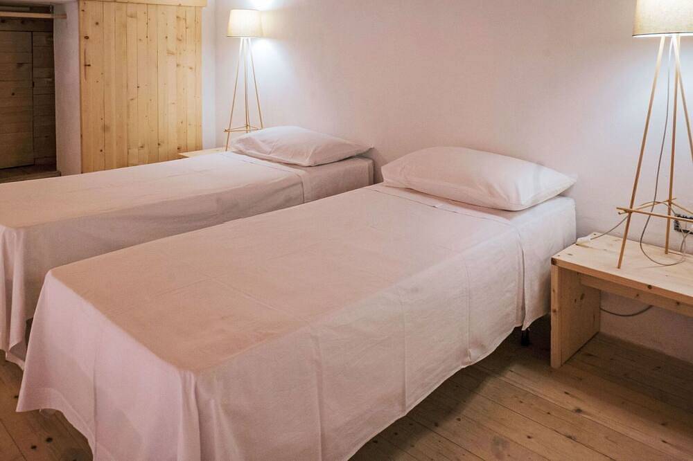 Ganze Wohnung, Angenehme Wohnung für 4 Gäste mit  W-Lan, Balkon, Haustiere erlaubt und Panoramablick in Strongoli, Golf von Tarent