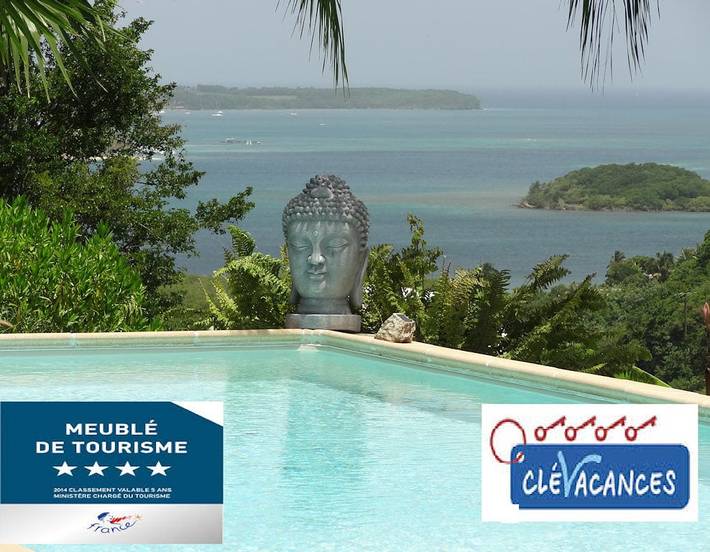 Villa pour 6 personnes, avec terrasse ainsi que jardin et piscine