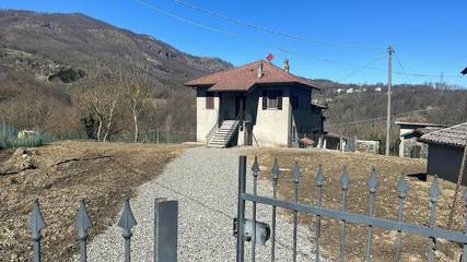 Gîte pour 5 personnes, avec balcon, animaux acceptés à Berceto