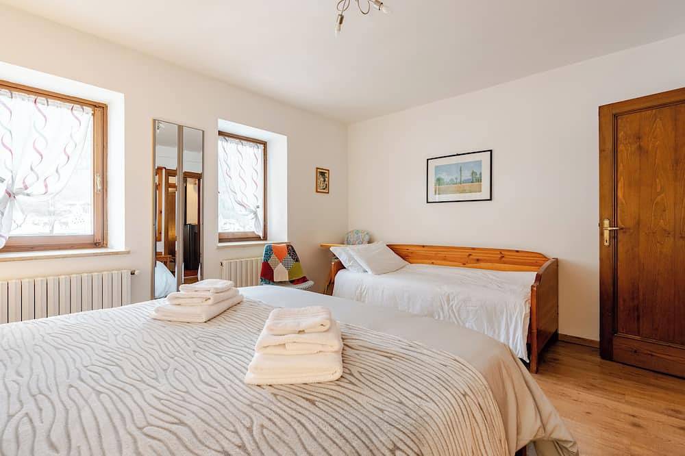 Ganze Wohnung, Cozy house in the Dolomites a few kilometers from the slopes and the National Park. in Forno di Zoldo, Val di Zoldo