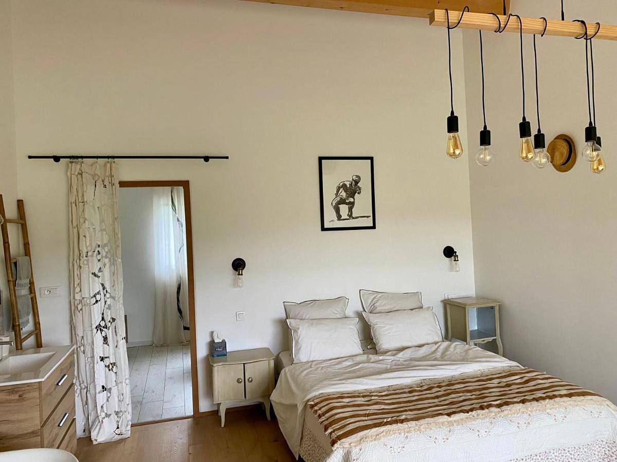 Maison Pivoine in Sault, Parc naturel régional du Mont-Ventoux