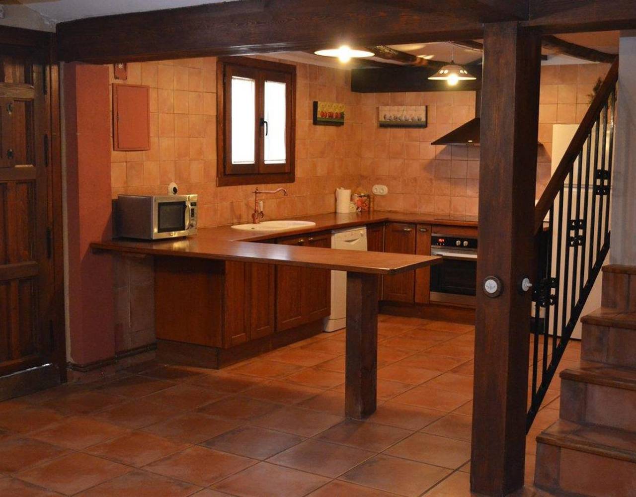 Country House 'Antiga 5' with Mountain View and Wi-Fi in Los Santos (Valencia), Castielfabib