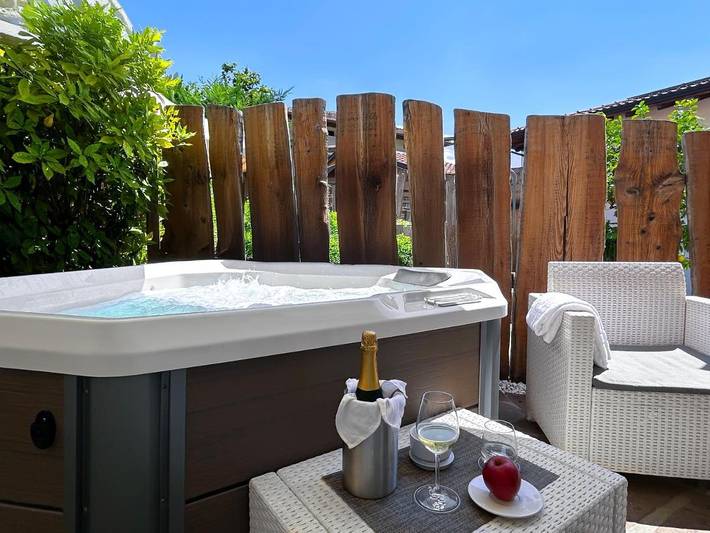 Casa vacanza per 2 persone, con Idromassaggio e Terrazza nonché Panorama a Mezzolombardo