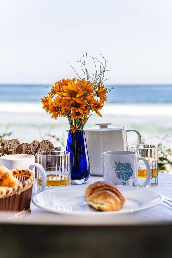 Villa pour 6 personnes, avec piscine ainsi que vue et jardin dans Saint-Gilles les Bains - 2