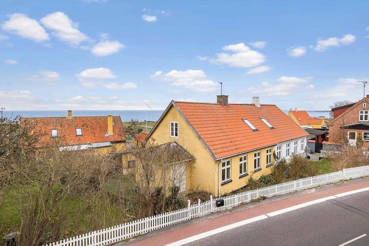 Ferienhaus für 6 Personen, mit Terrasse in Listed