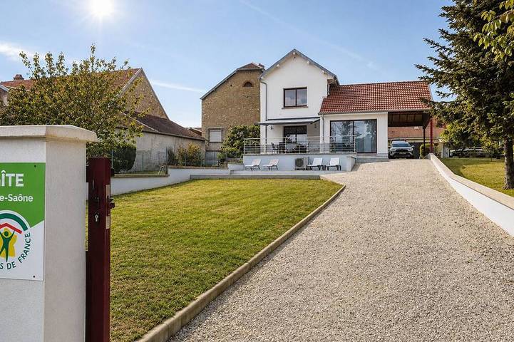 Gîte pour 4 personnes, avec Jardin
