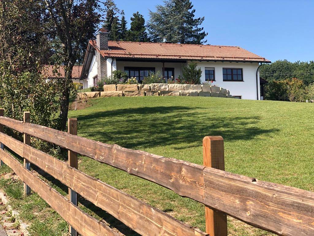 Landhaus Finest - Ferienwohnung Appartement "Grünsberg" in Altdorf bei Nürnberg, Frankenalb