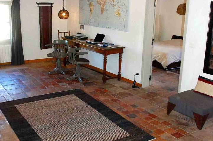 Gîte pour 5 personnes, avec balcon dans Place aux Herbes - 2