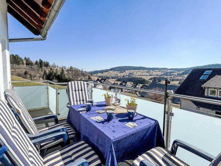 Ferienwohnung für 8 Personen, mit Balkon - 1