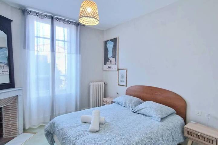 Gîte pour 8 personnes, avec Terrasse à Clermont-Ferrand - 2