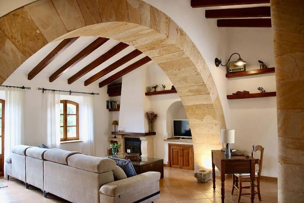 Es Molí d`en Mig, jacuzzi, pool and barbecue in Consell, Majorca Center