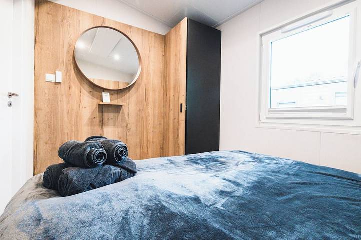 Wohnwagen für 5 Personen, mit Garten und Terrasse in Rieste - 3