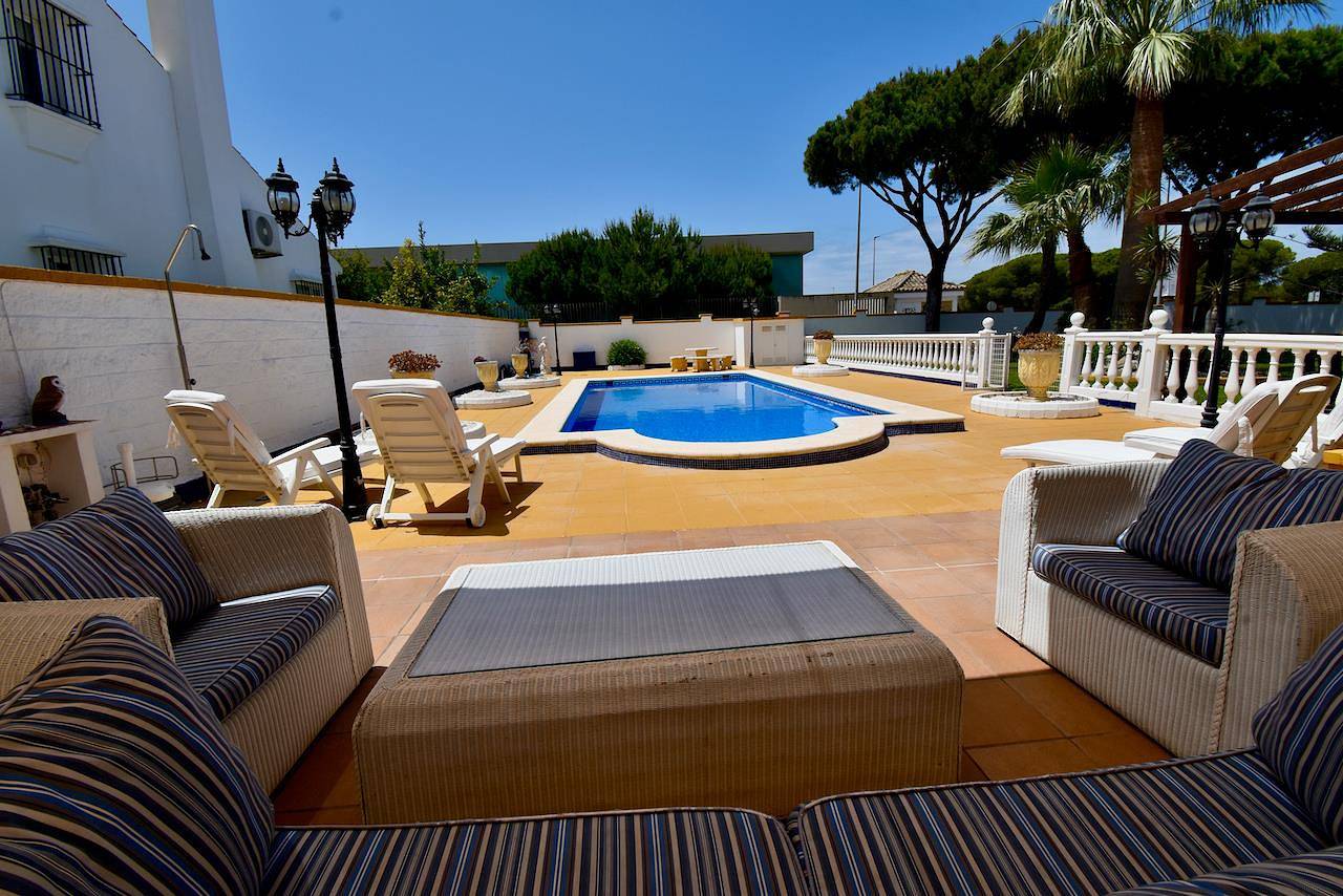 Villa Arrecife in Sancti Petri, Chiclana de la Frontera