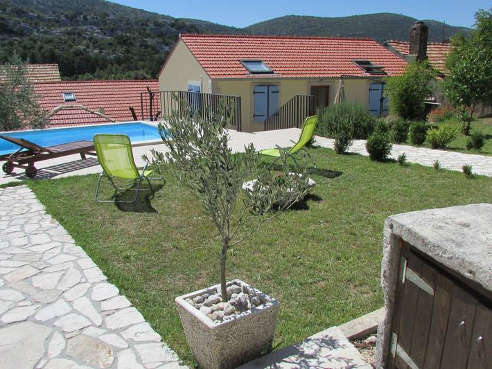 Ferienhaus für 6 Personen, mit Terrasse und Garten, mit Haustier auf Peljesac - 2