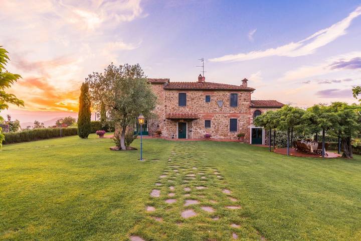Villa Roncovisi in Monsummano Terme, Provincia di Pistoia
