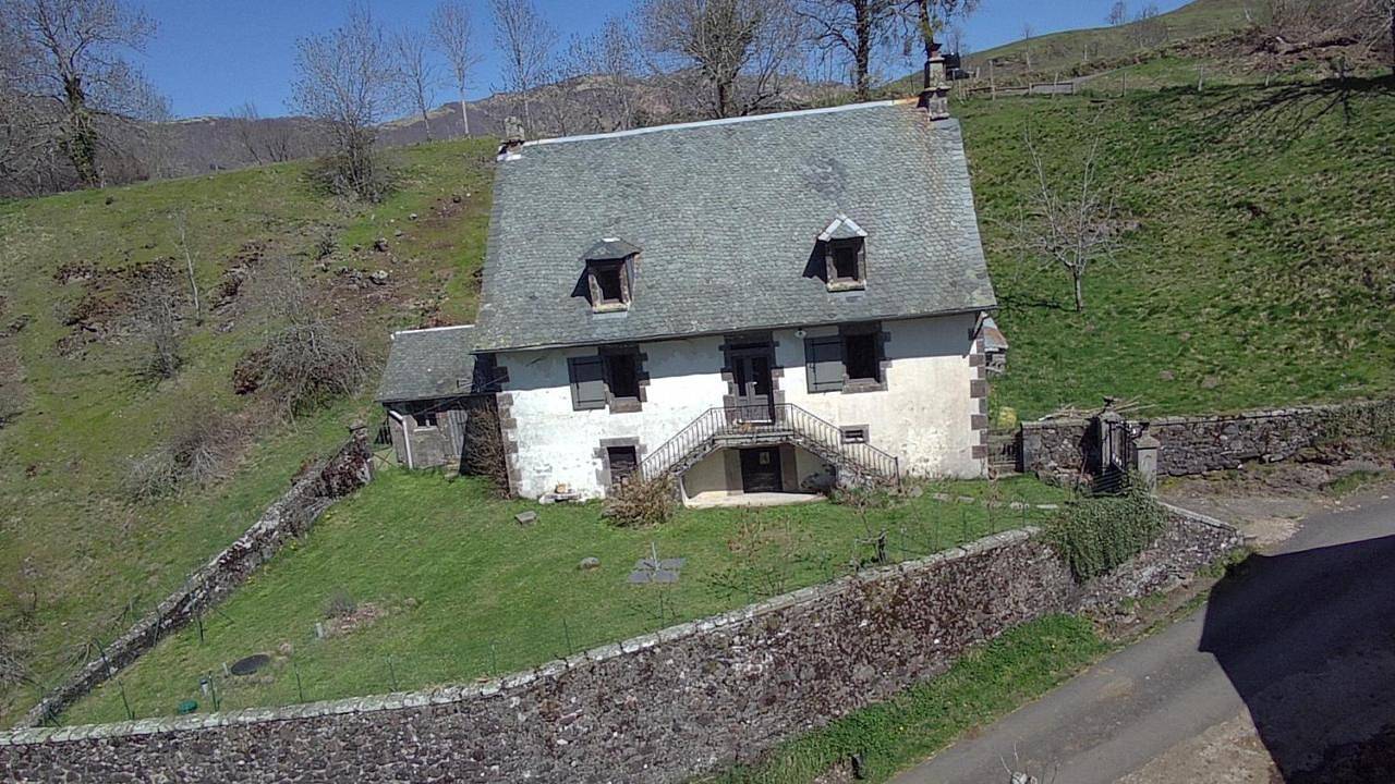 Villa in Saint-Cirgues-de-Jordanne, Région d'Aurillac