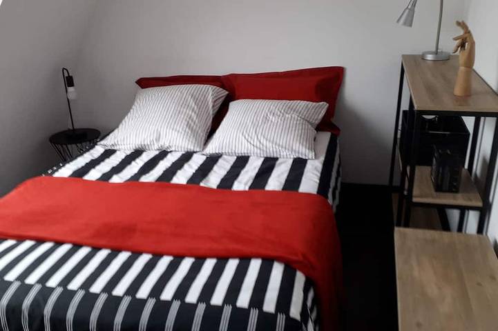 Entire apartment, Superbe Appartement Tout Confort Deux Chambres Avec Terrasse et Vélos Fournis in La Rochelle, La Rochelle region