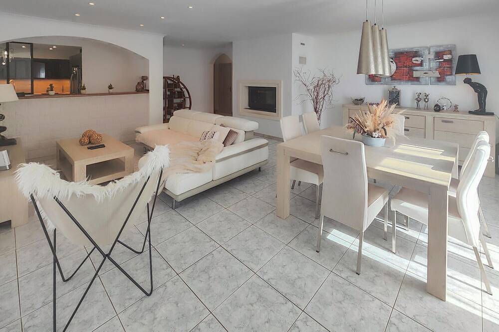 Cozy home in Cessenon sur Orb in Cessenon-sur-Orb, Mediterranean Coast (France)