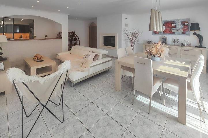 Cozy home in Cessenon sur Orb in Cessenon-sur-Orb, Mittelmeerküste (Frankreich)