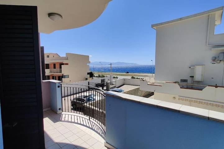 Appartamento per 4 persone, con balcone in Milazzo