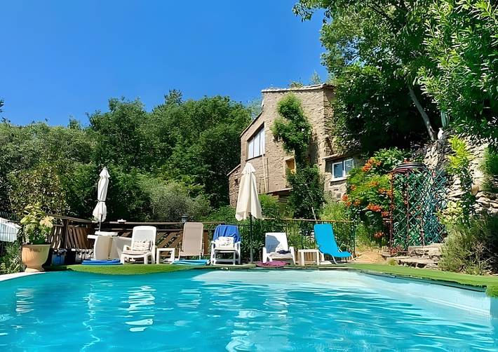 Location de vacances pour 4 personnes, avec jardin, animaux acceptés dans l' Hérault