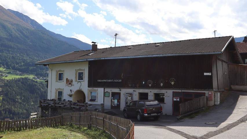 Ferienwohnung für 4 Personen, mit Terrasse, mit Haustier in Grins