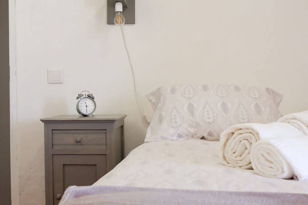 Azenhas Beach Zimmer - Azehas do Mar in Azenhas do Mar, Costa de Lisboa