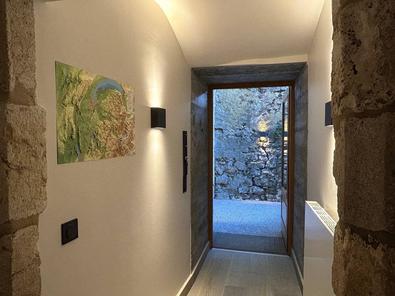 Studio entier, Domaine Cysaril - Gites 4 étoiles  Au Pied Du Grand Colombier avec bain nordique  in Talissieu, Belley