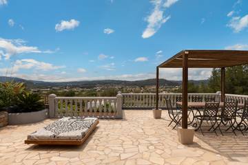 Villa in Santa Eulària des Riu, Ibiza Osten für 6 
