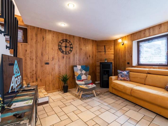 Location de vacances pour 4 personnes, avec jardin dans Roisan - 2