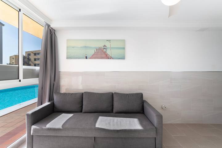 Ferienwohnung für 4 Personen, mit Kinderpool und Garten in Playa del Inglés - 2