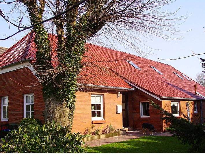 Geräumige 120 m² große Wohnung mit Terrasse in der Nähe von Bedekaspel und dem Großen Meer in Forlitz-Blaukirchen, Südbrookmerland