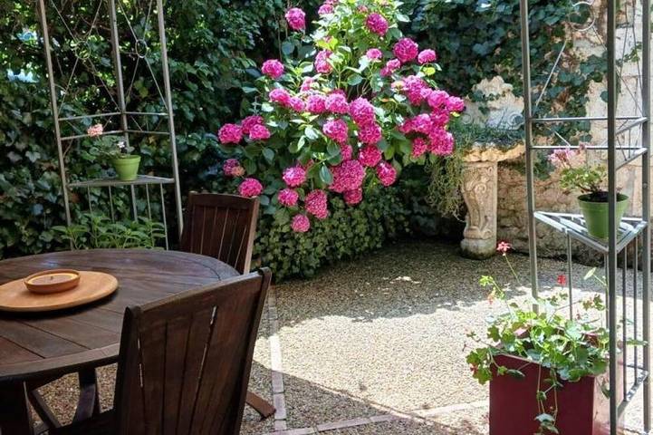 Location de vacances pour 2 personnes, avec jardin dans Brantôme en Périgord