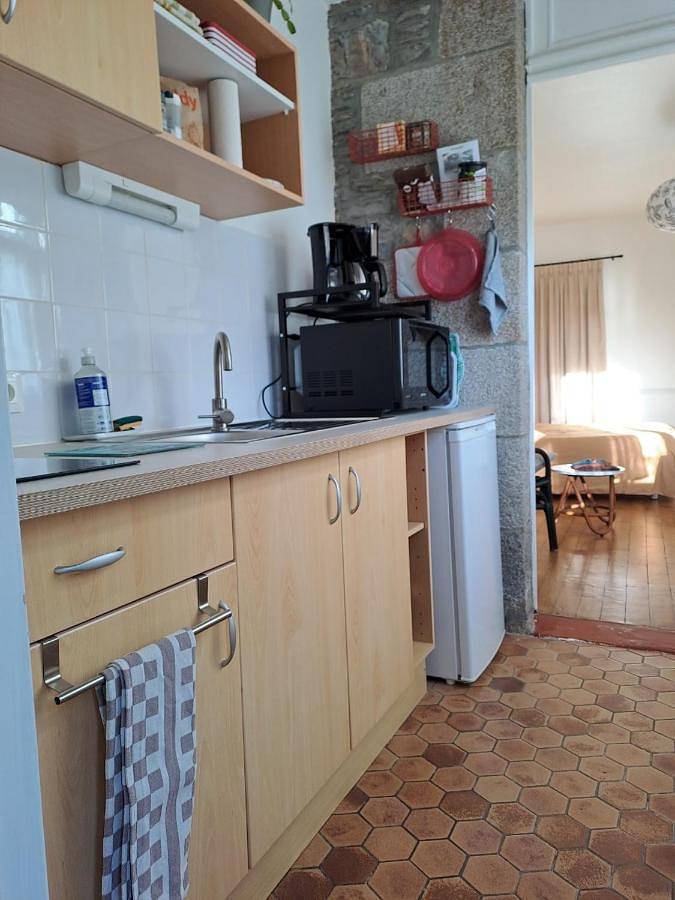 Gîte pour 2 personnes, avec jardin à Dol-de-Bretagne - 4