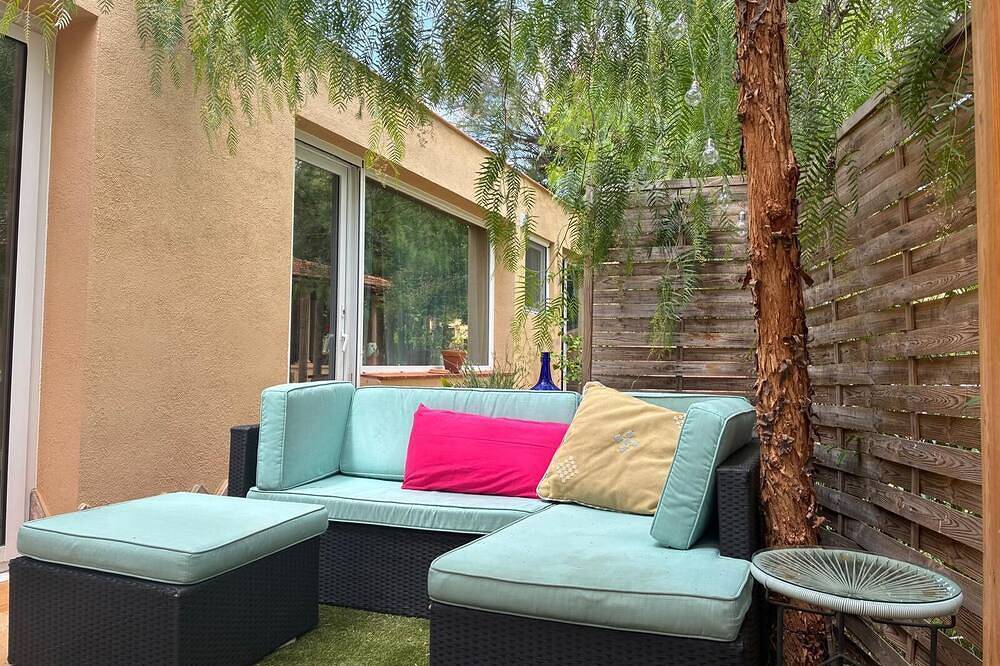 Casa Con Jardín A 25 Minutos Del Centro De  Barcelona in San Cugat del Vallés, Interior de Barcelona