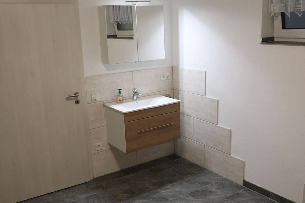 Ganze Wohnung, Ferienwohnung Dianaburgblick Holzhausen - 4-Bettwohnung in Greifenstein, Lahn-Dill-Kreis