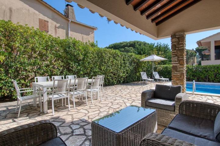 Villa pour 8 personnes, avec piscine et terrasse dans Calella de Palafrugell - 4