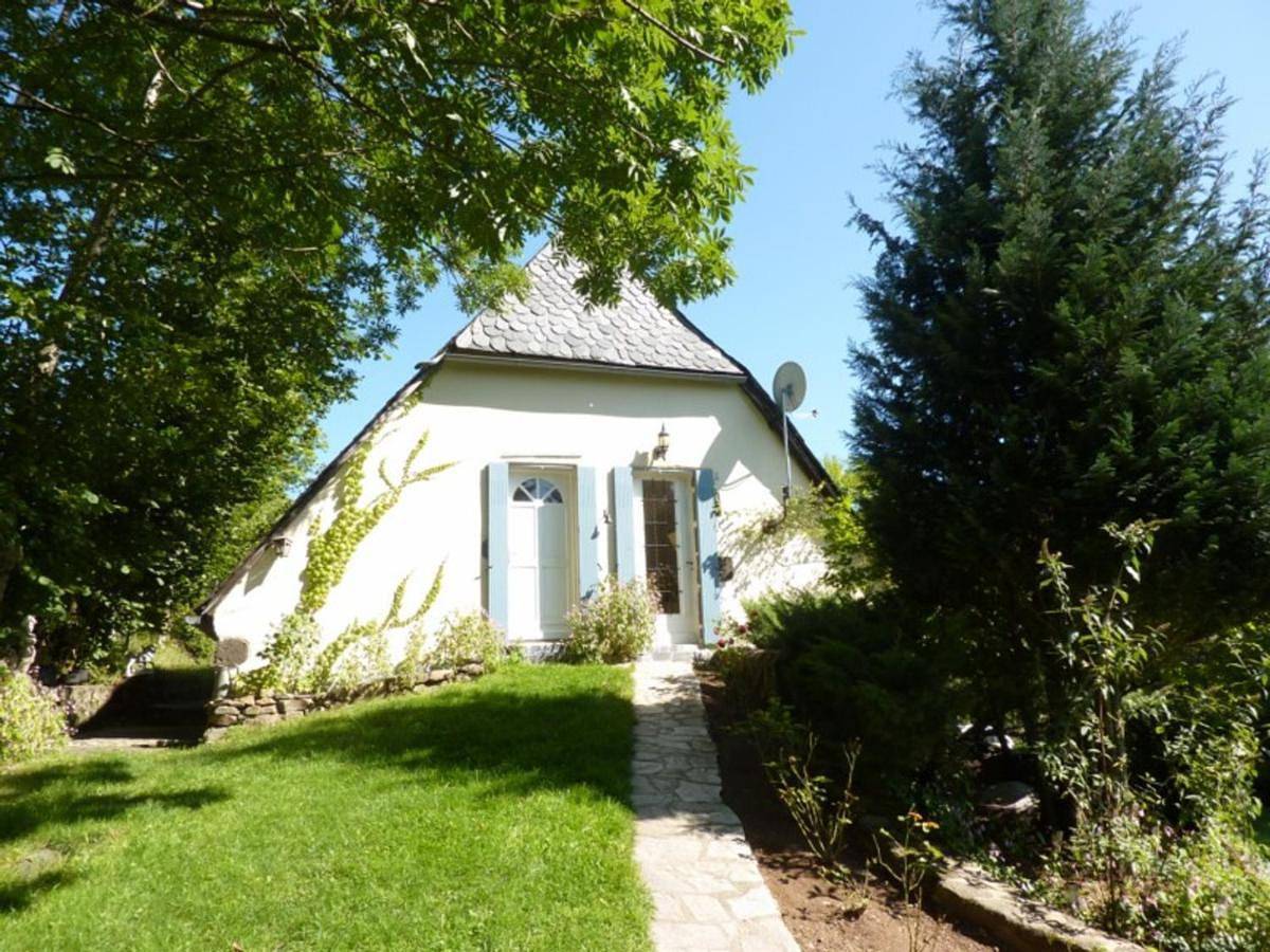 Holiday Home in Saint-Paul-de-Salers, Parc naturel régional des Volcans d'Auvergne
